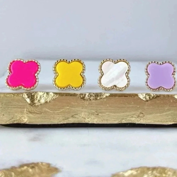 Park Lane Lavender Quatrefoil  Earrings 💜 - Picture 3 of 8